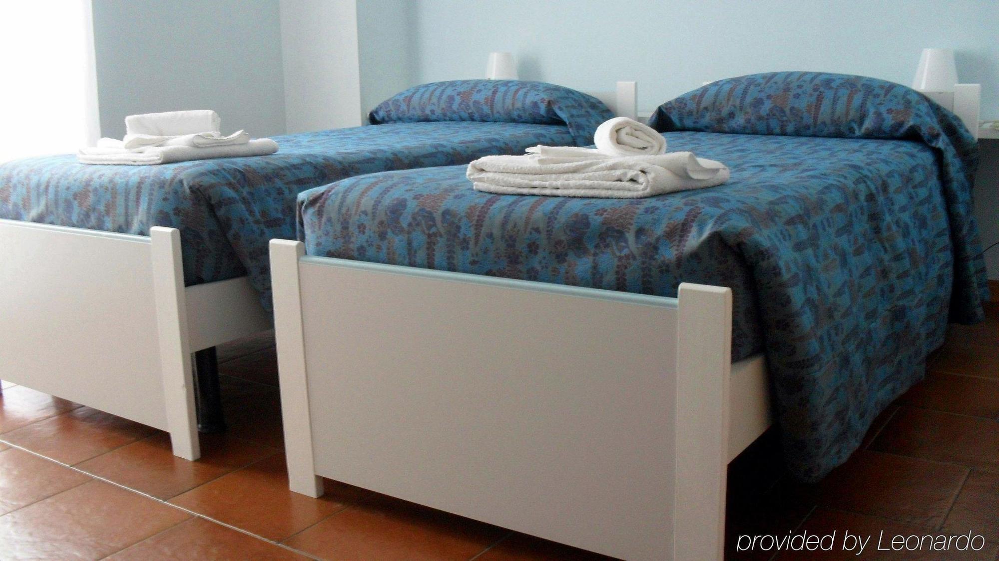 Albergo Residence Isotta Veruno Luaran gambar