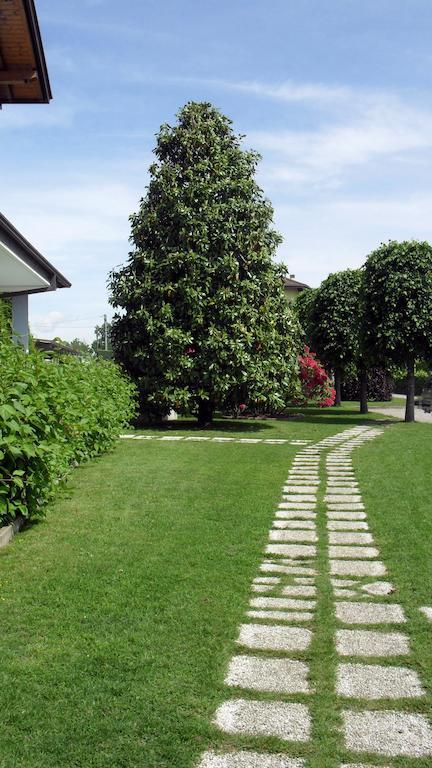 Albergo Residence Isotta Veruno Luaran gambar
